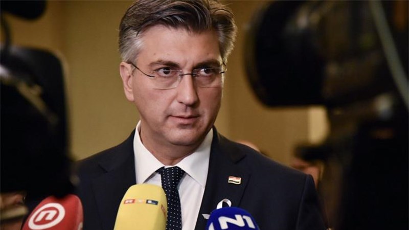 Plenković: Najvažnija je poruka kompromisa sa sindikatima da su djeca danas u školi